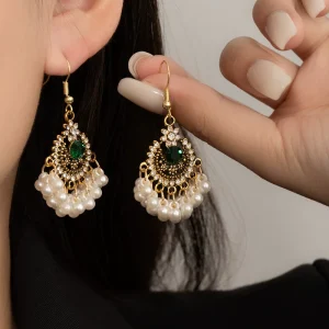 Victoria | Emerald Elegance Earrings